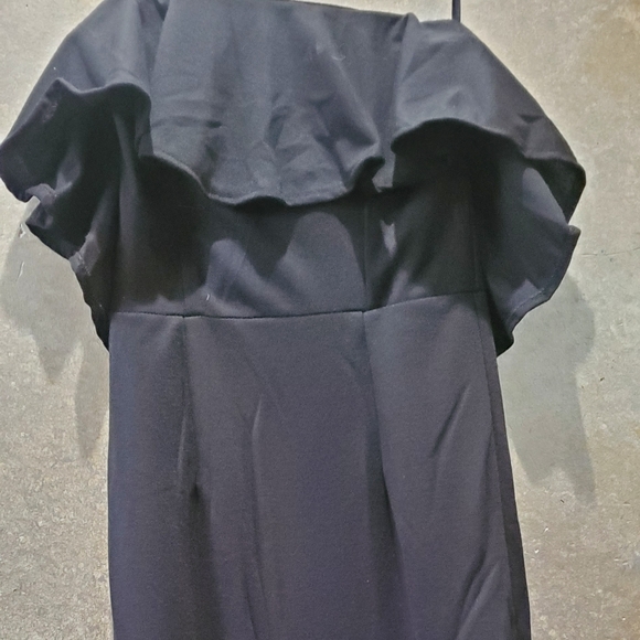 Dress - Picture 2 of 4